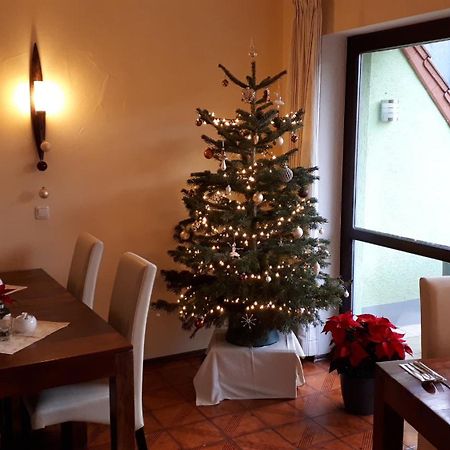 Pension Am Weinberg Bed & Breakfast Mainstockheim Luaran gambar
